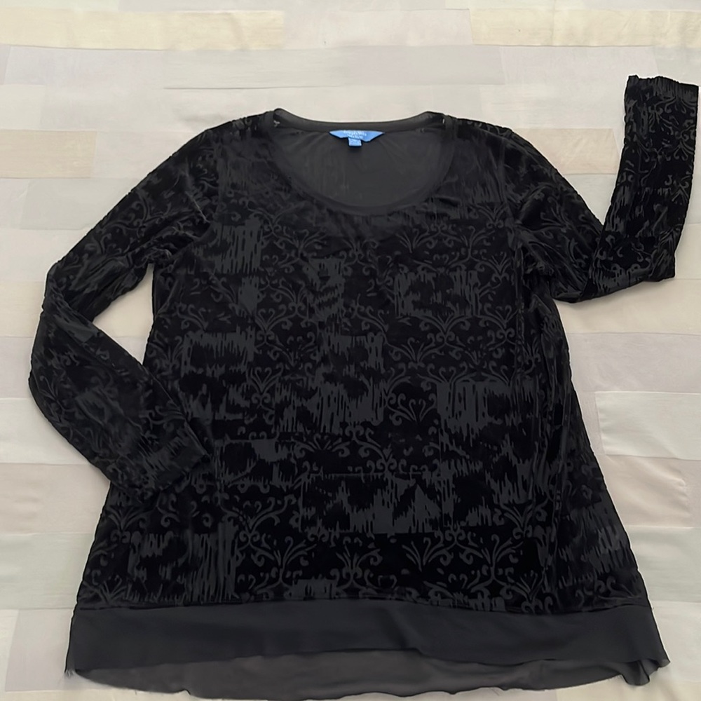 Simply Vera Black Blouse